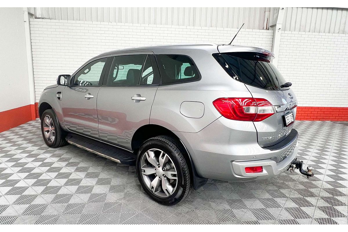 2015 Ford Everest Titanium UA