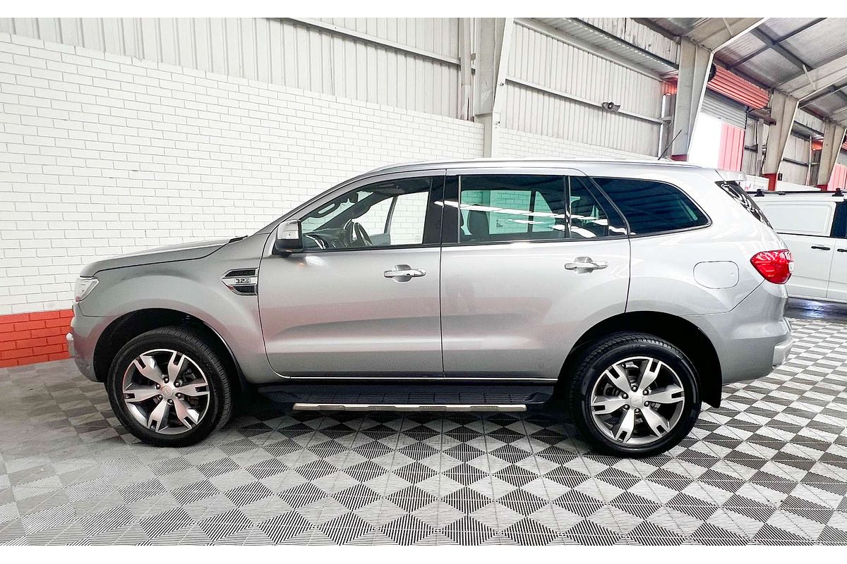 2015 Ford Everest Titanium UA