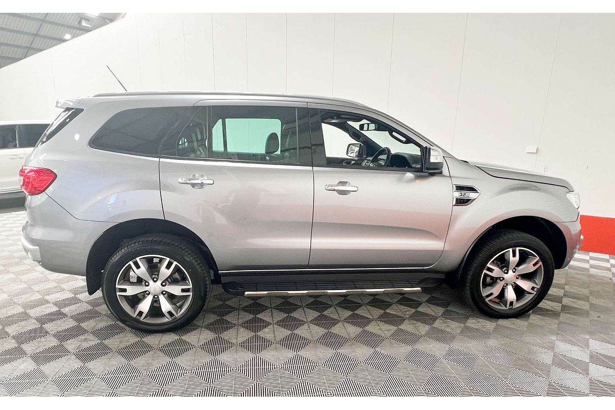2015 Ford Everest Titanium UA