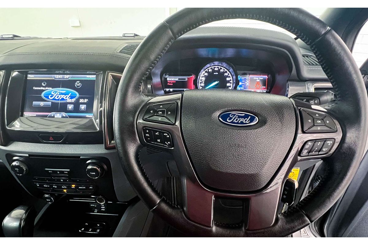 2015 Ford Everest Titanium UA