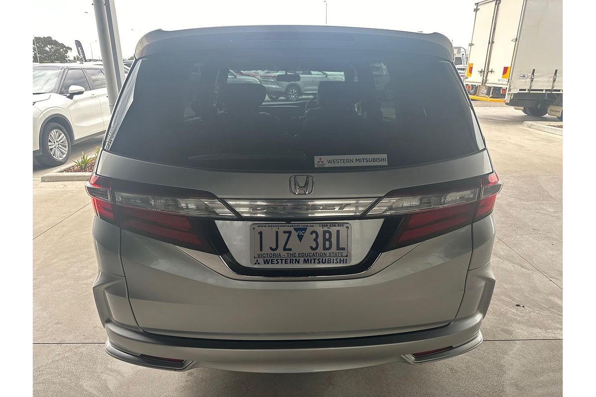 2017 Honda Odyssey VTi-L 5th Gen