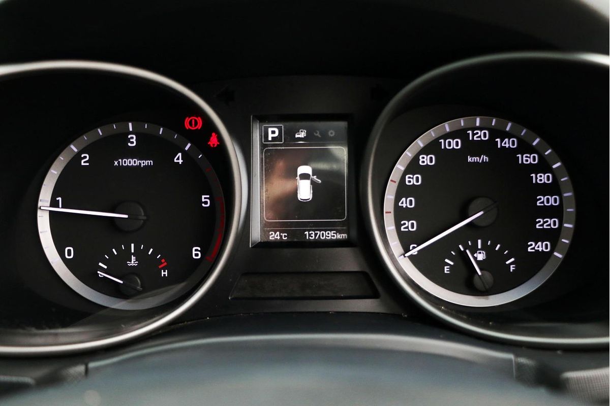 2016 Hyundai Santa Fe Active DM3 Series II
