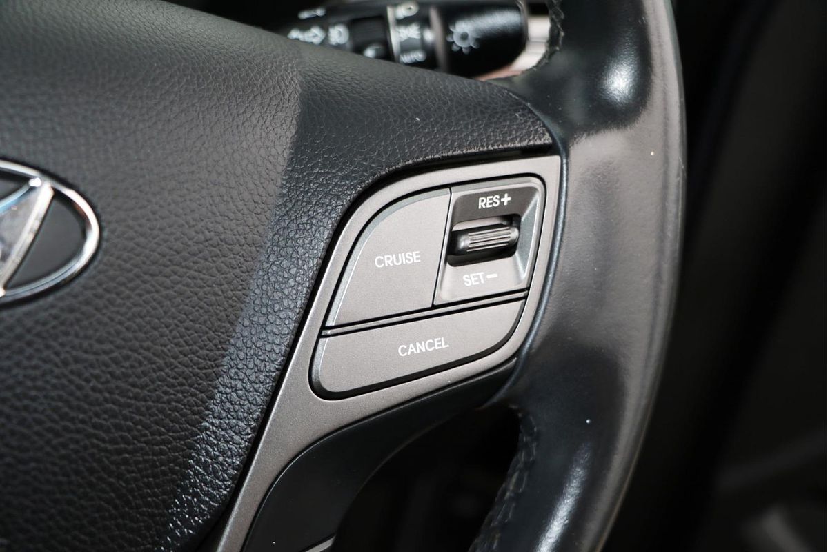 2016 Hyundai Santa Fe Active DM3 Series II