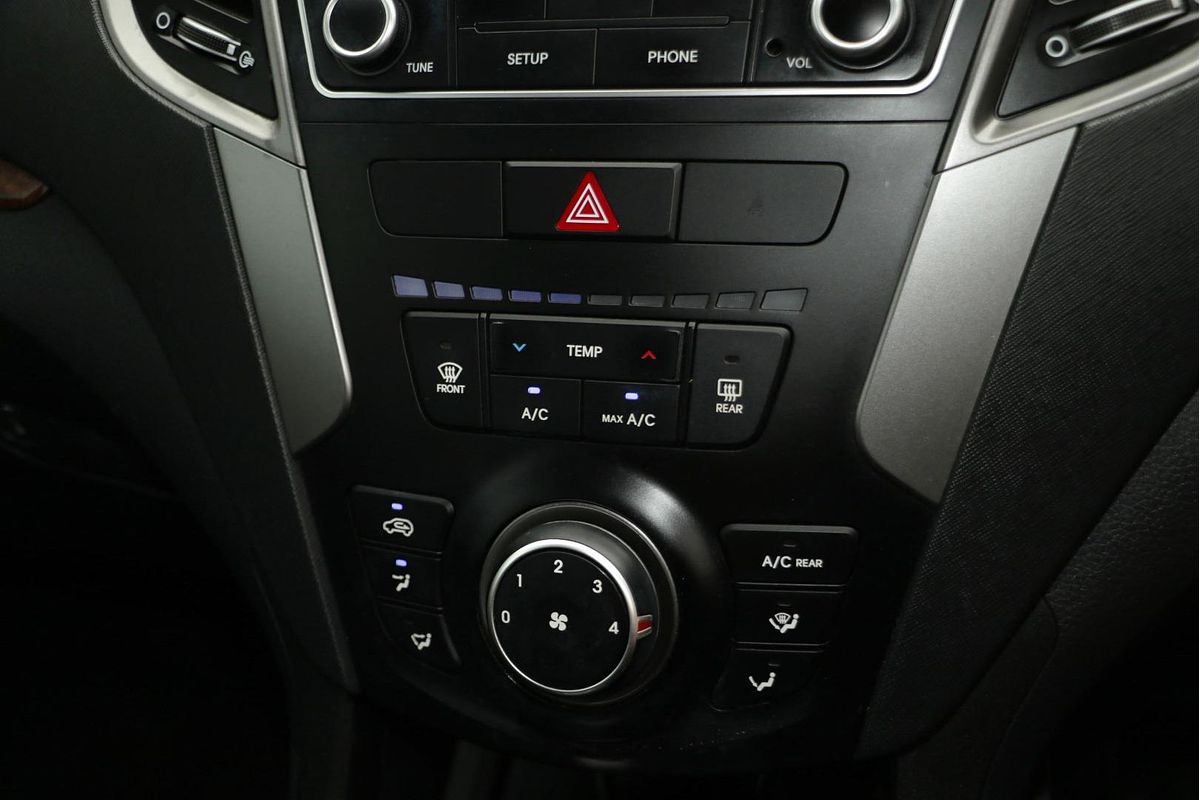 2016 Hyundai Santa Fe Active DM3 Series II