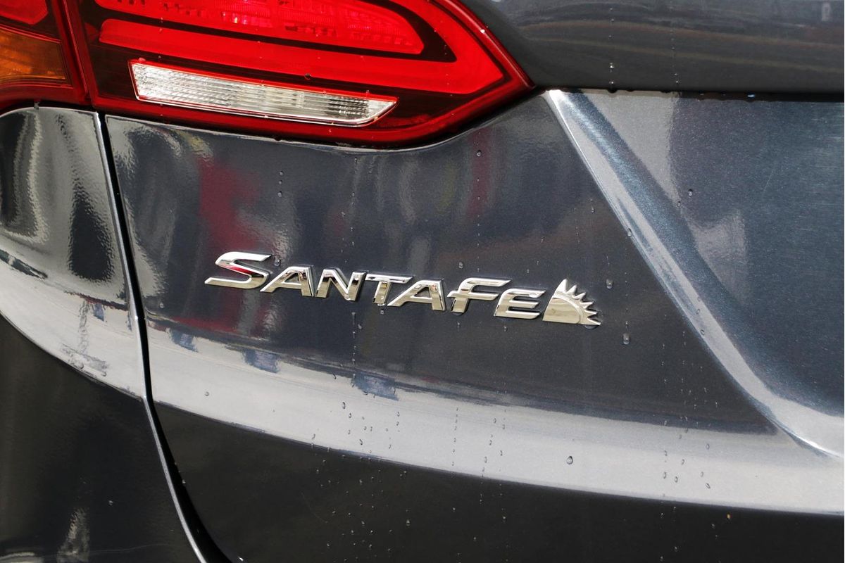 2016 Hyundai Santa Fe Active DM3 Series II