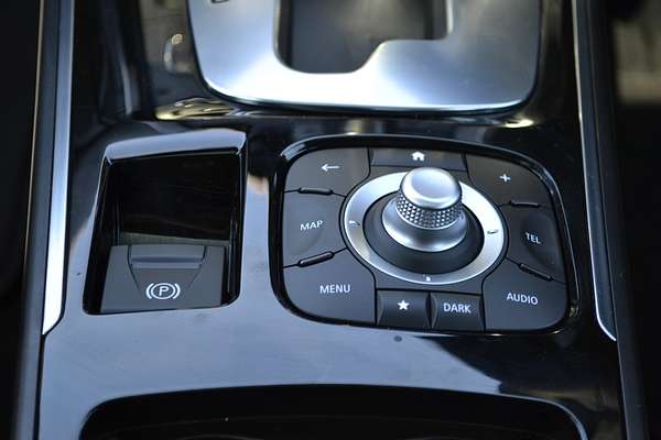 2013 Renault Latitude Privilege L43