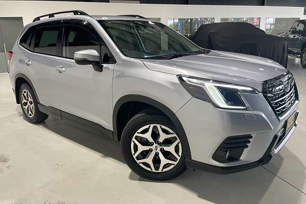 2023 Subaru Forester 2.5i 50 Years Edition S5