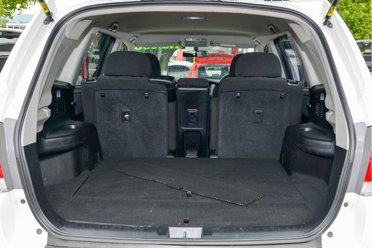 2012 Toyota Kluger KX-R GSU40R