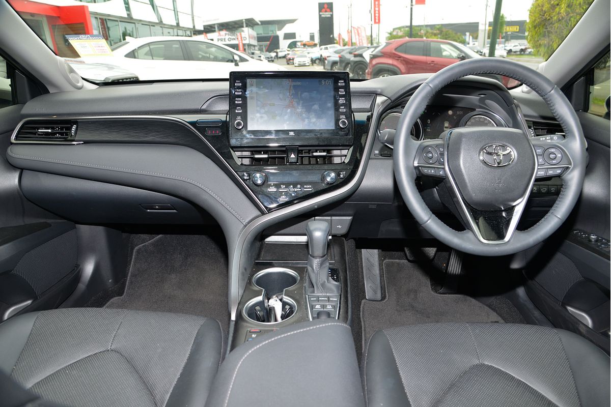 2023 Toyota Camry SL AXVH70R