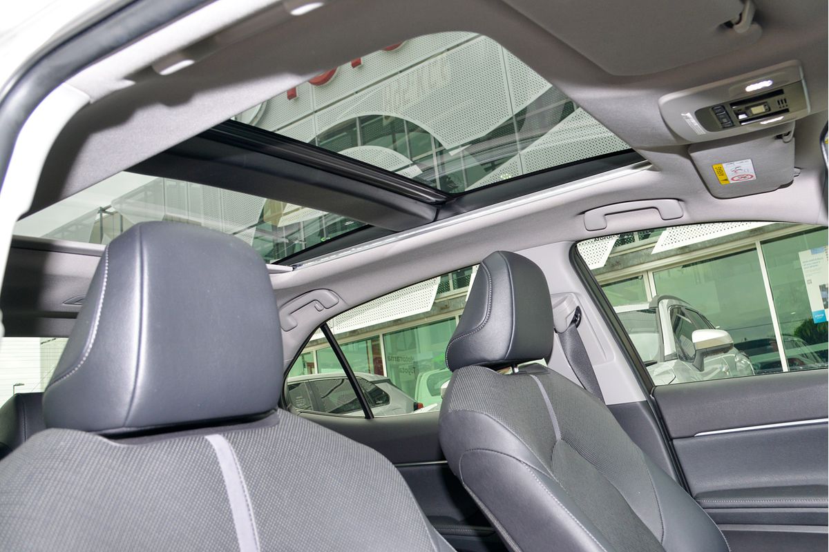 2023 Toyota Camry SL AXVH70R