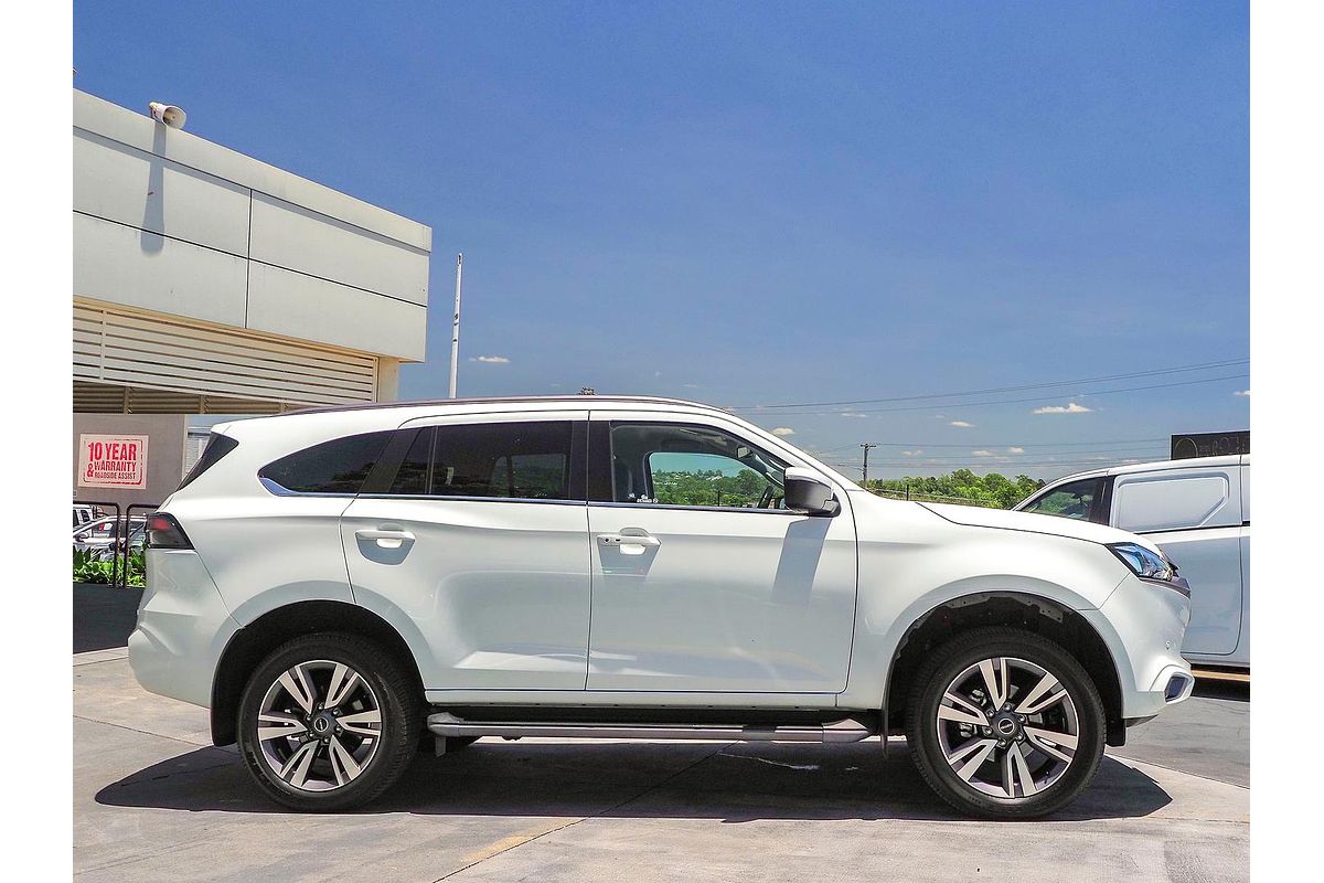 2023 Isuzu MU-X LS-T