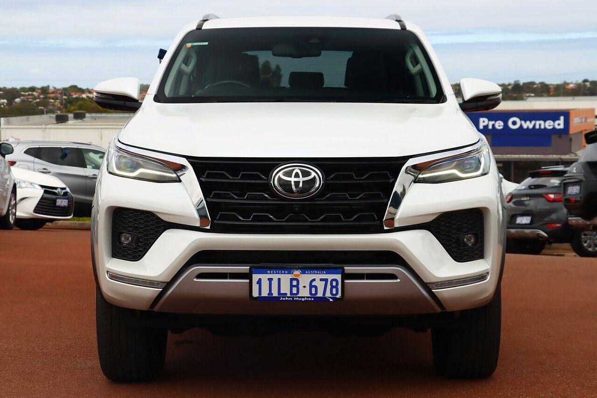 2022 Toyota Fortuner Crusade GUN156R