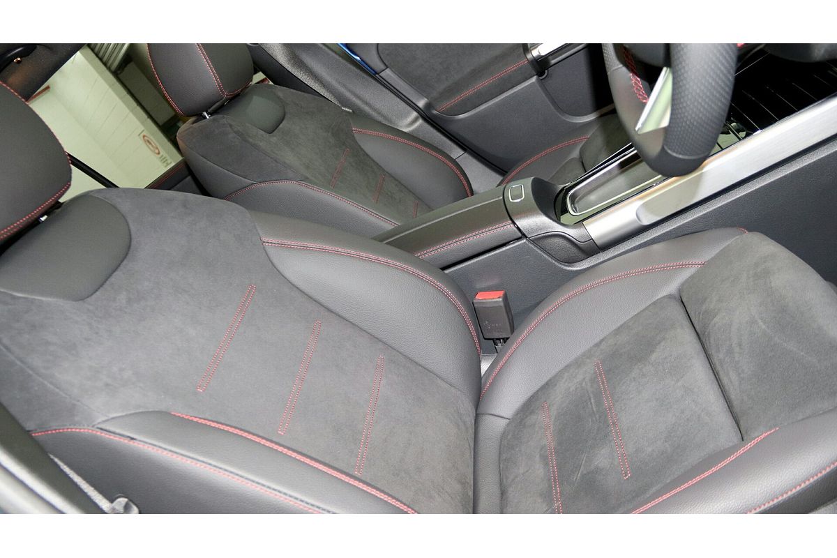 2024 Mercedes-Benz GLB-Class GLB250 X247