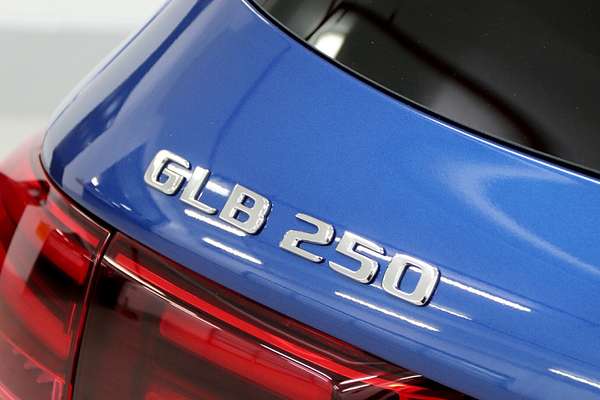 2024 Mercedes-Benz GLB-Class GLB250 X247