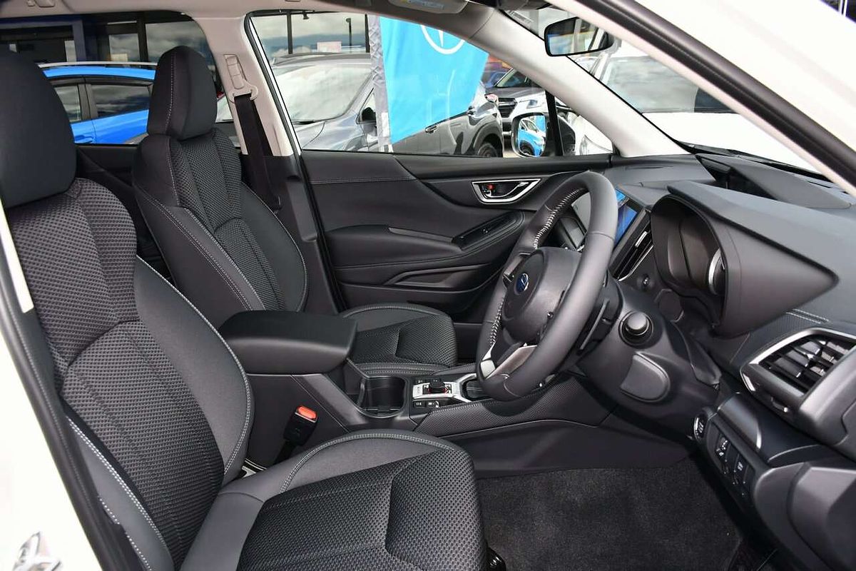 2024 Subaru Forester Hybrid L S5