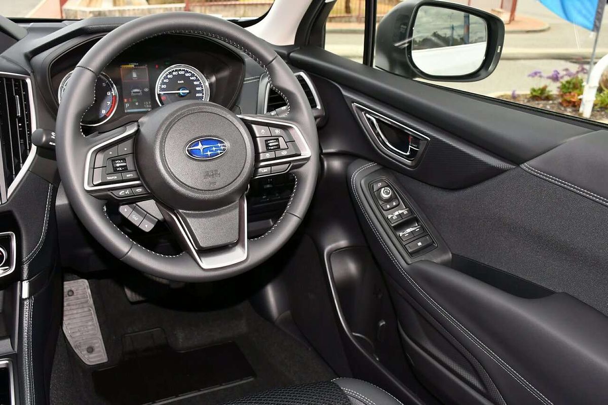 2024 Subaru Forester Hybrid L S5