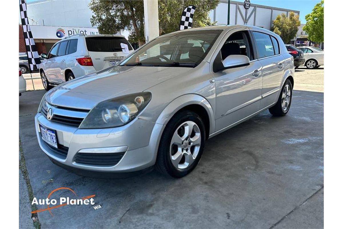 2005 Holden ASTRA CDX AH