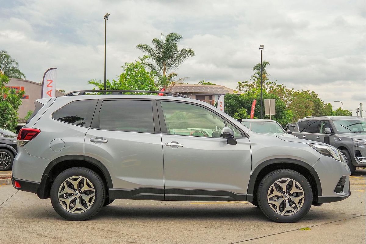 2023 Subaru Forester 2.5i S5