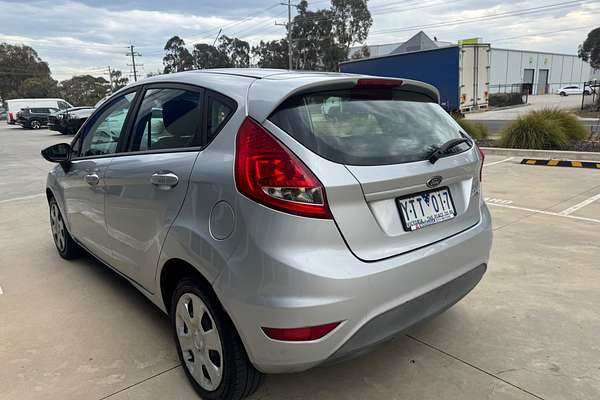 2010 Ford Fiesta LX WT