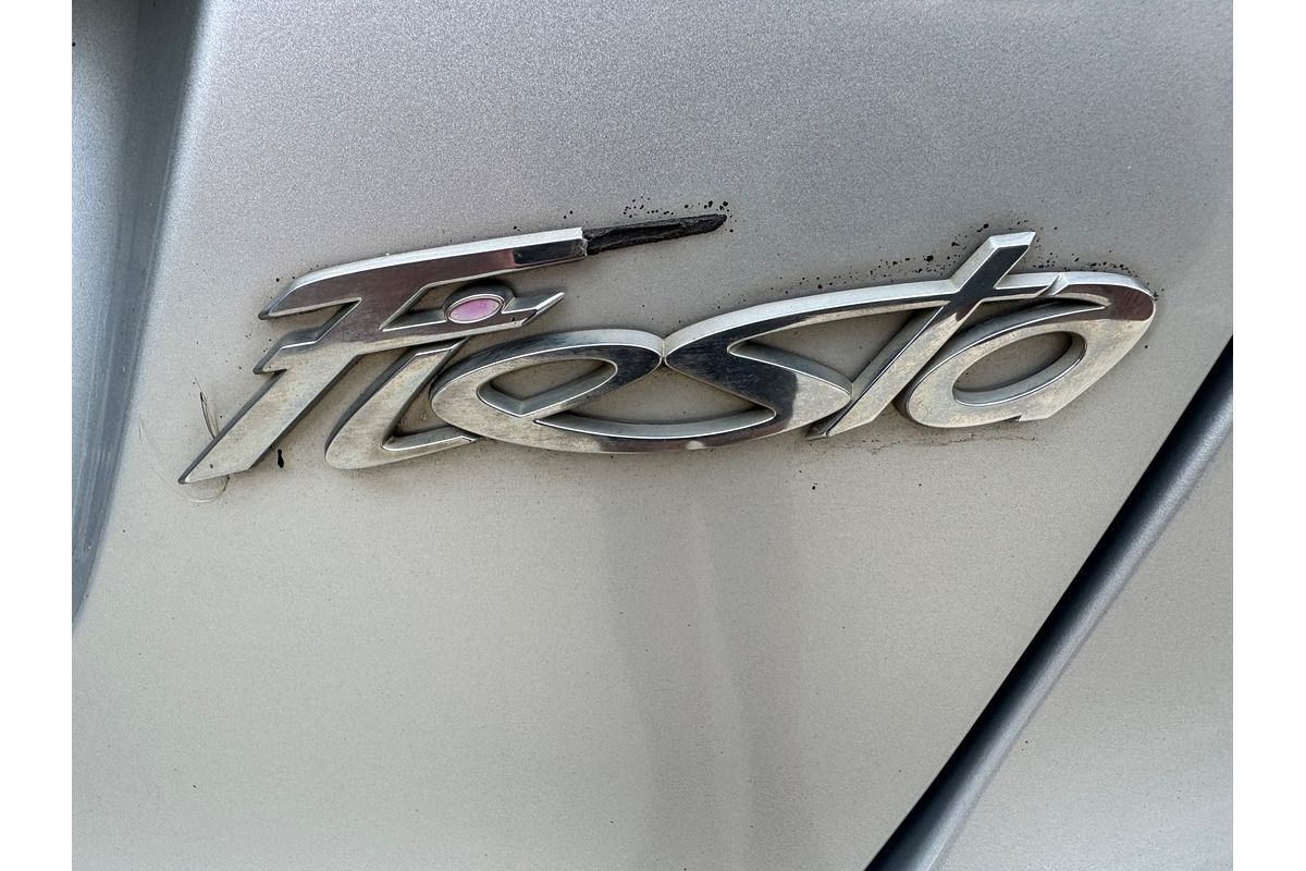 2010 Ford Fiesta LX WT