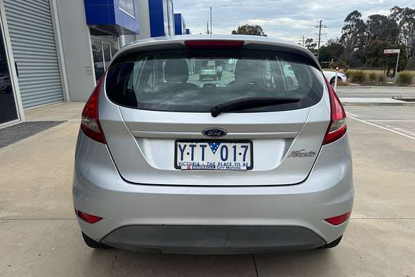 2010 Ford Fiesta LX WT