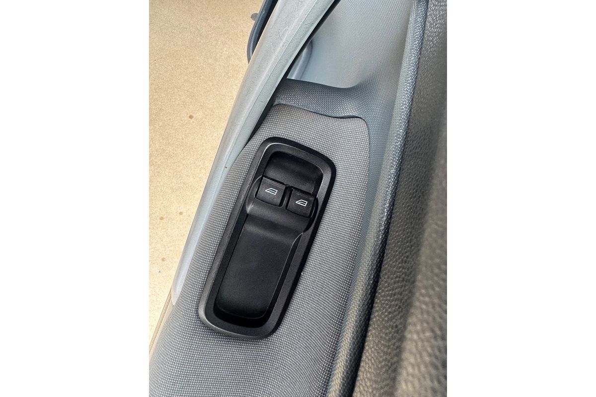 2010 Ford Fiesta LX WT