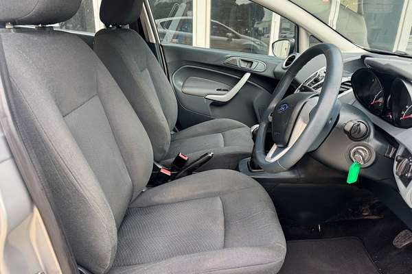 2010 Ford Fiesta LX WT