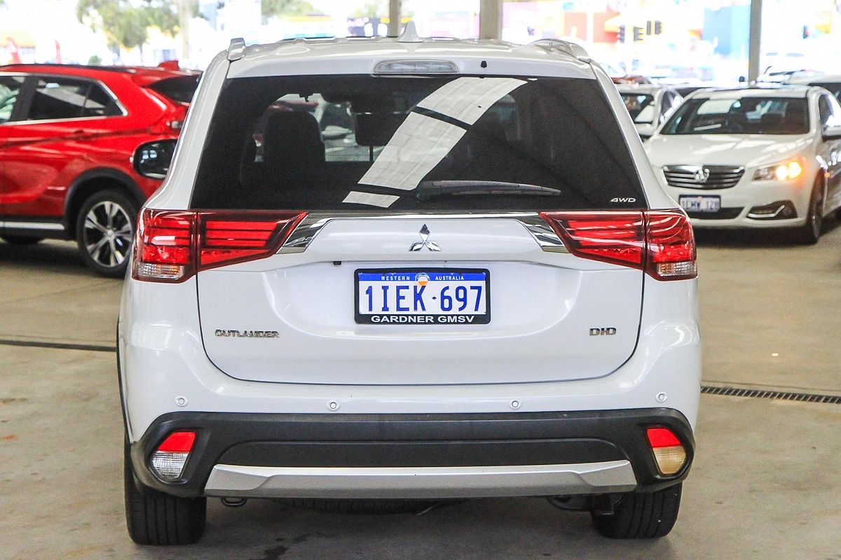 2017 Mitsubishi Outlander Exceed ZK