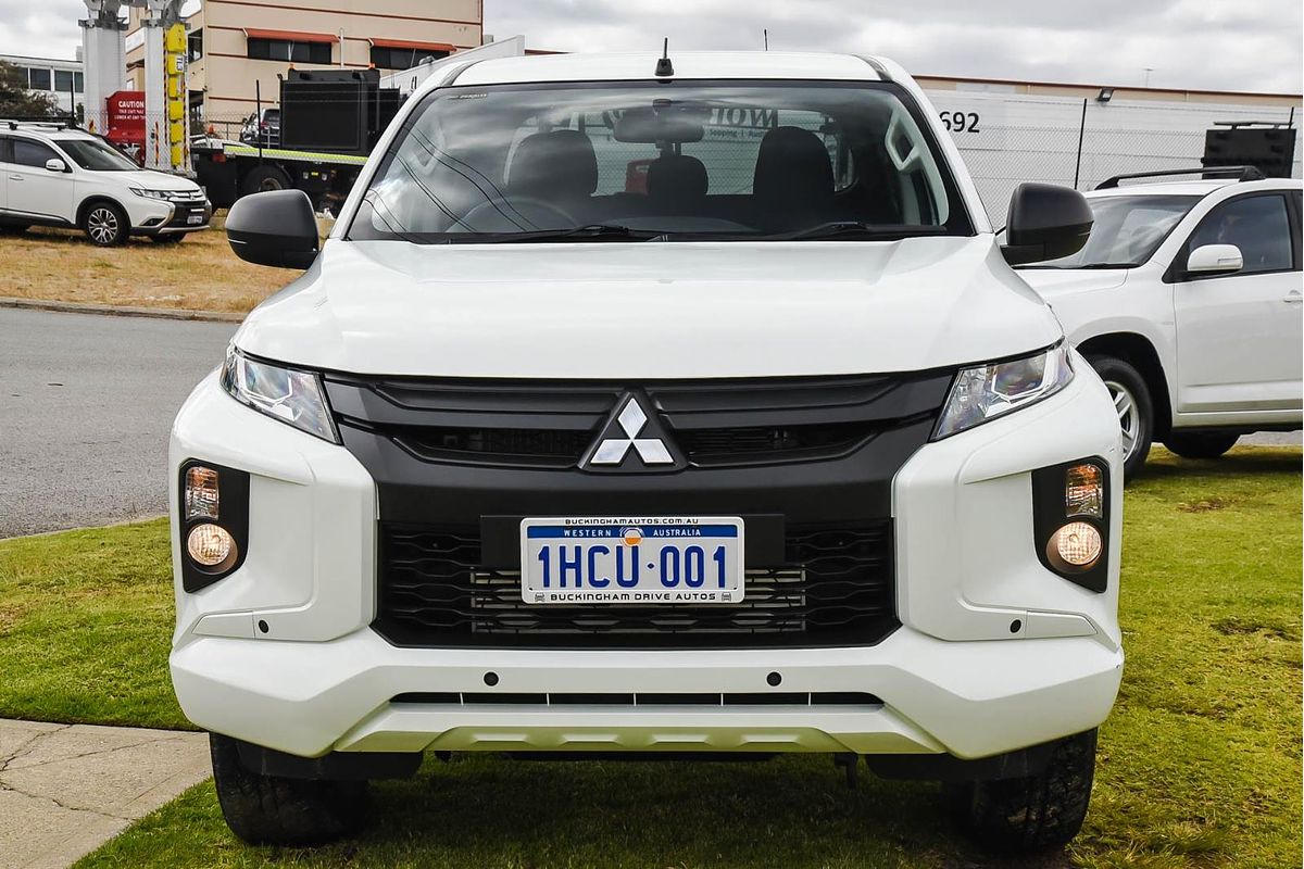 2019 Mitsubishi Triton GLX MR 4X4