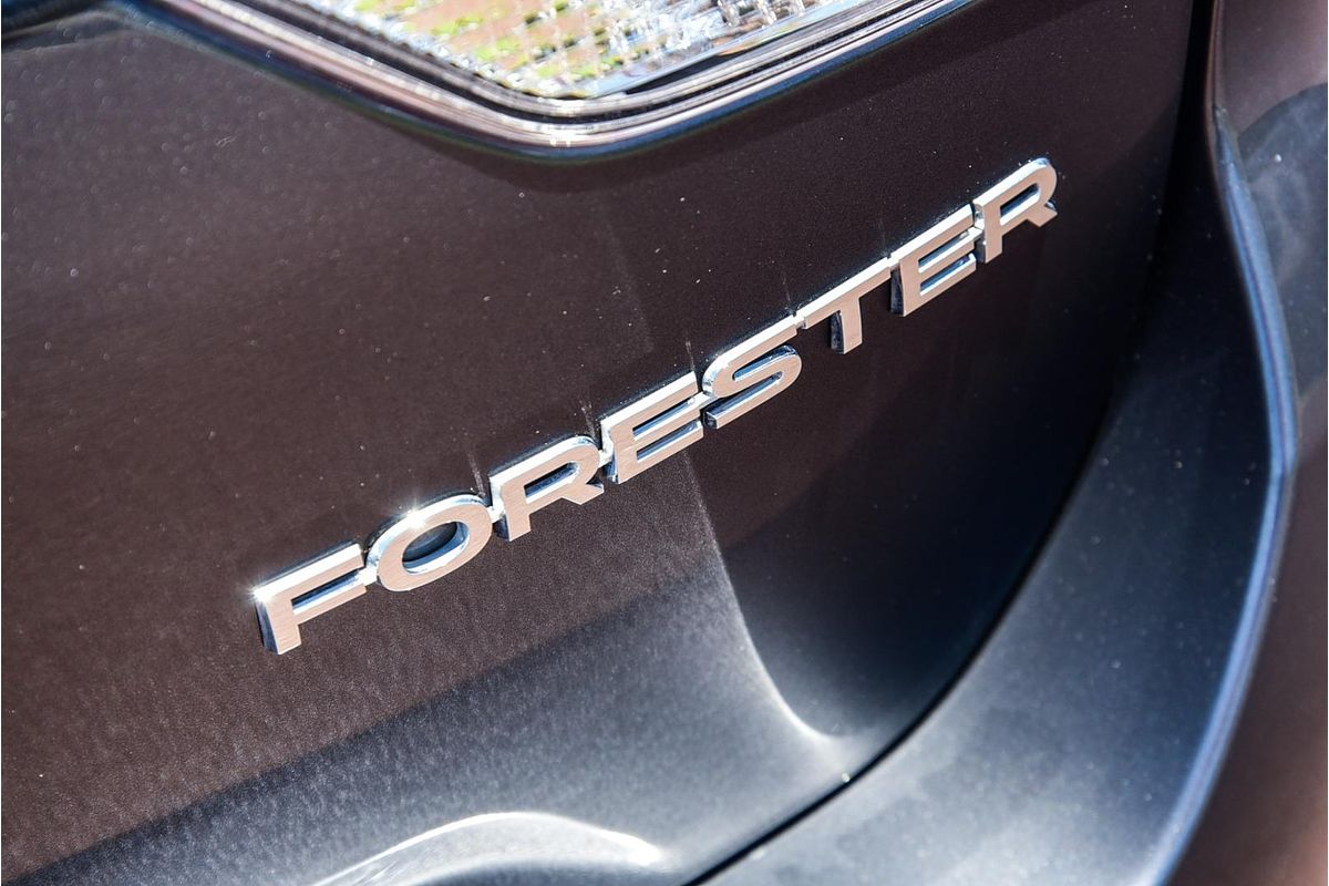 2023 Subaru Forester 2.5i S5