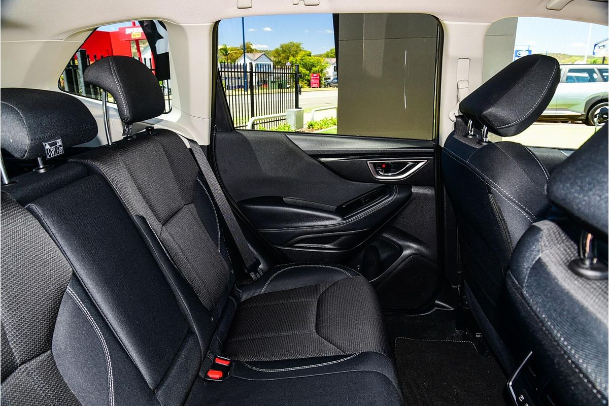 2023 Subaru Forester 2.5i S5