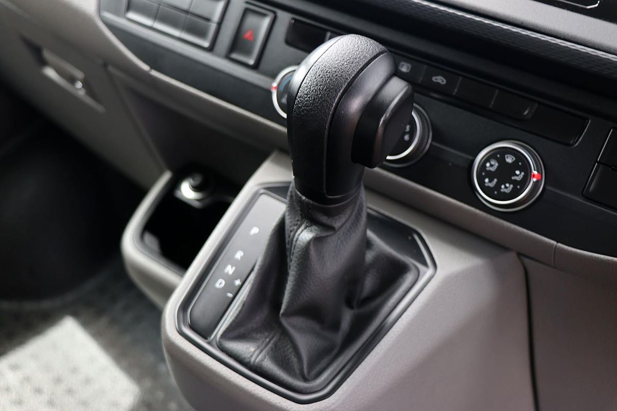 2021 Volkswagen Transporter TDI450 T6.1 SWB