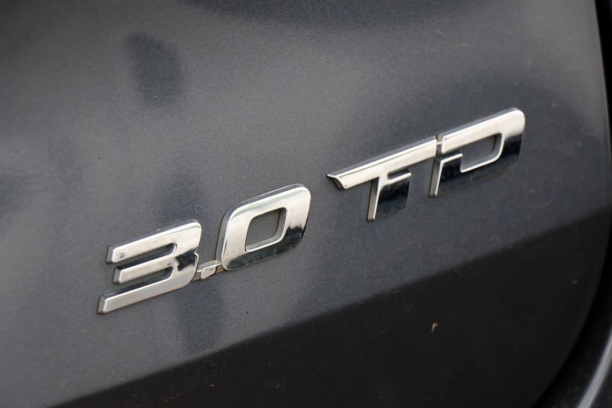 2022 Isuzu MU-X LS-U