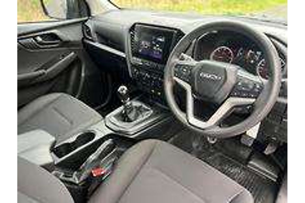 2022 Isuzu D-MAX SX High Ride Rear Wheel Drive