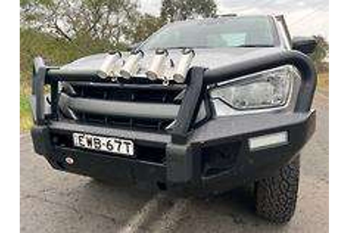 2022 Isuzu D-MAX SX High Ride Rear Wheel Drive