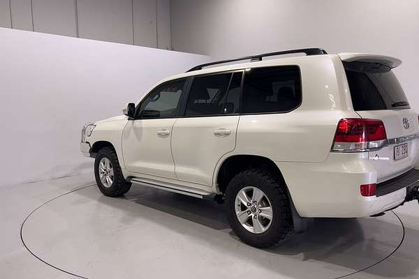 2017 Toyota Landcruiser Altitude VDJ200R