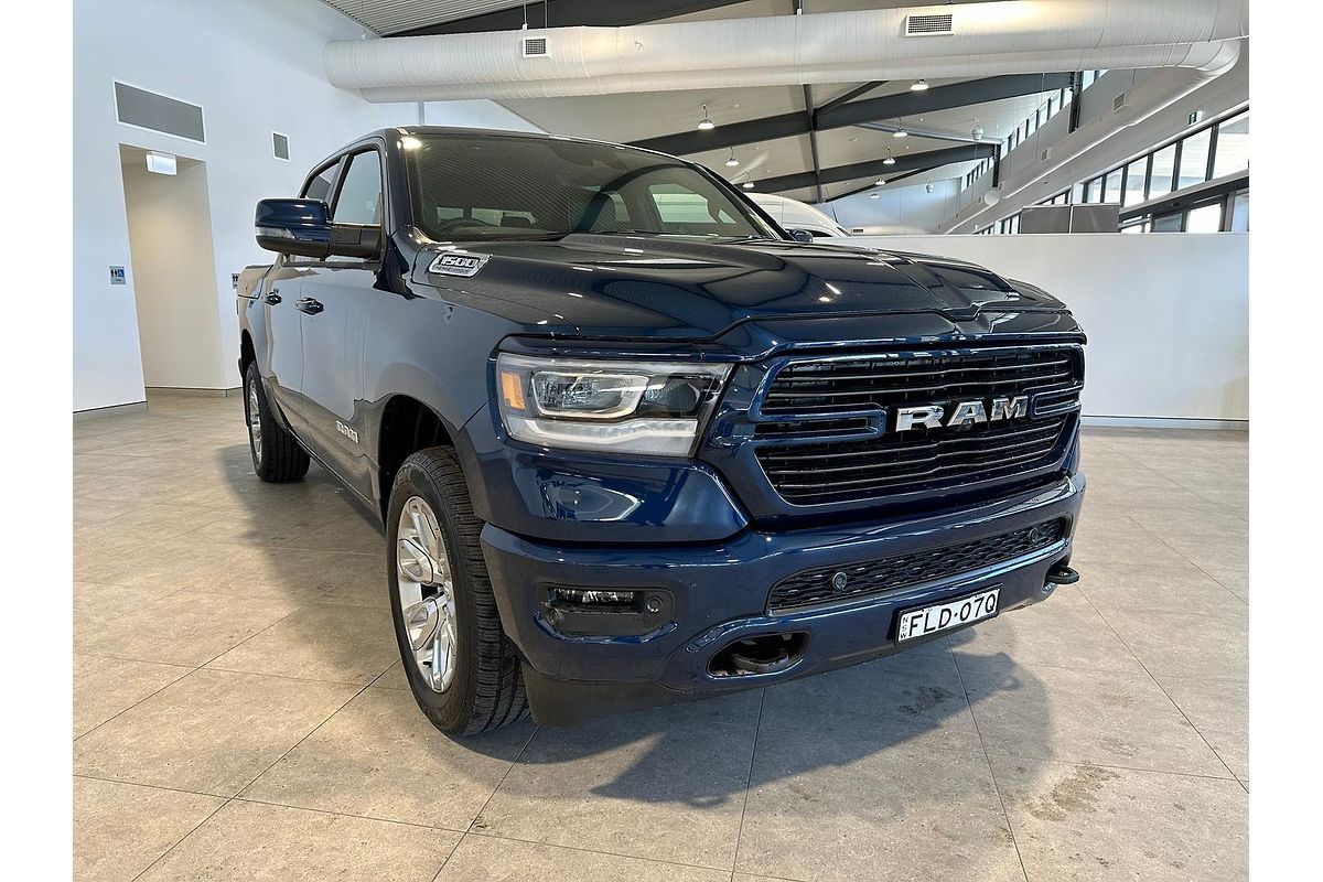 2024 RAM 1500 Laramie Sport RamBox DT 4X4 SWB