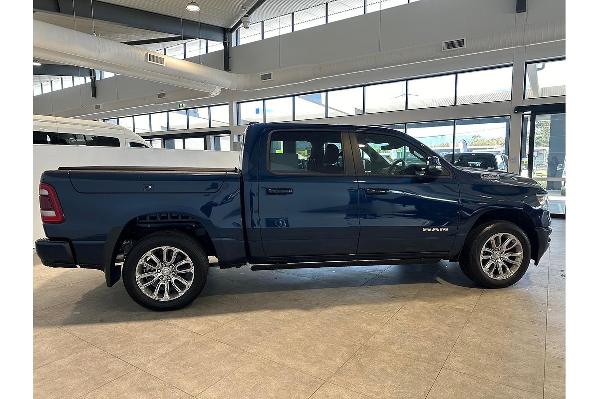 2024 RAM 1500 Laramie Sport RamBox DT 4X4 SWB