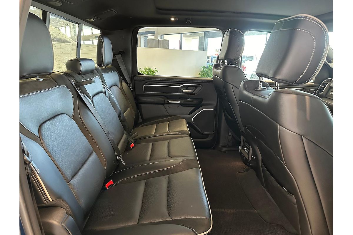 2024 RAM 1500 Laramie Sport RamBox DT 4X4 SWB