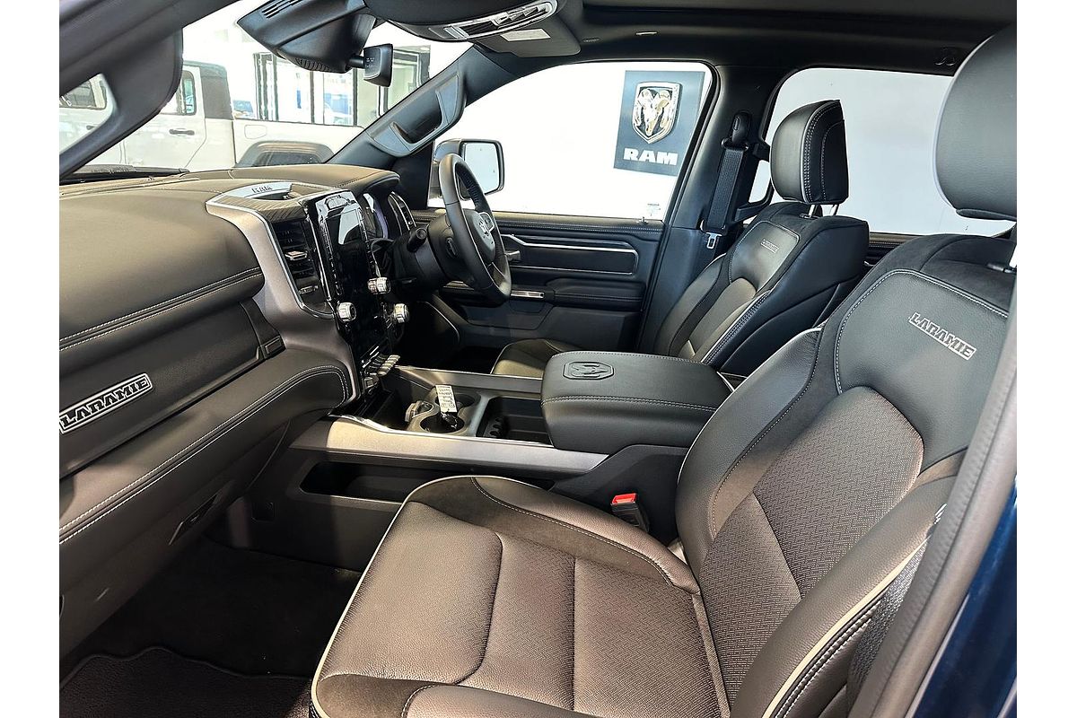 2024 RAM 1500 Laramie Sport RamBox DT 4X4 SWB