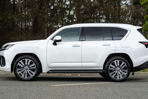 2024 Lexus LX LX600 VJA310R