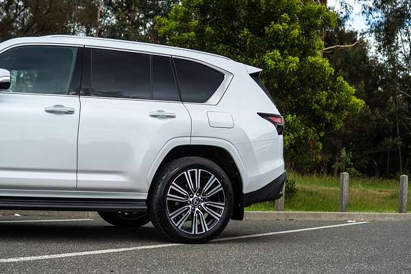2024 Lexus LX LX600 VJA310R