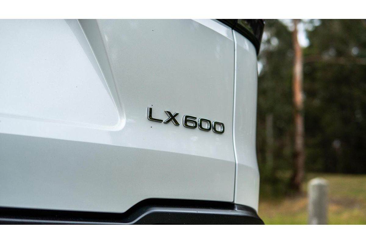 2024 Lexus LX LX600 VJA310R