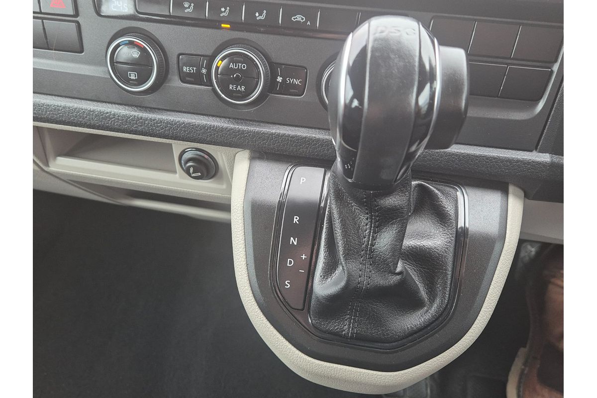 2017 Volkswagen Caravelle TDI340 T6 LWB