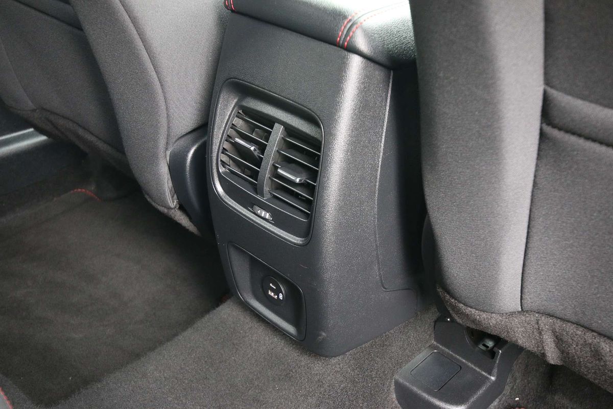 2020 Ford Escape ST-Line ZH