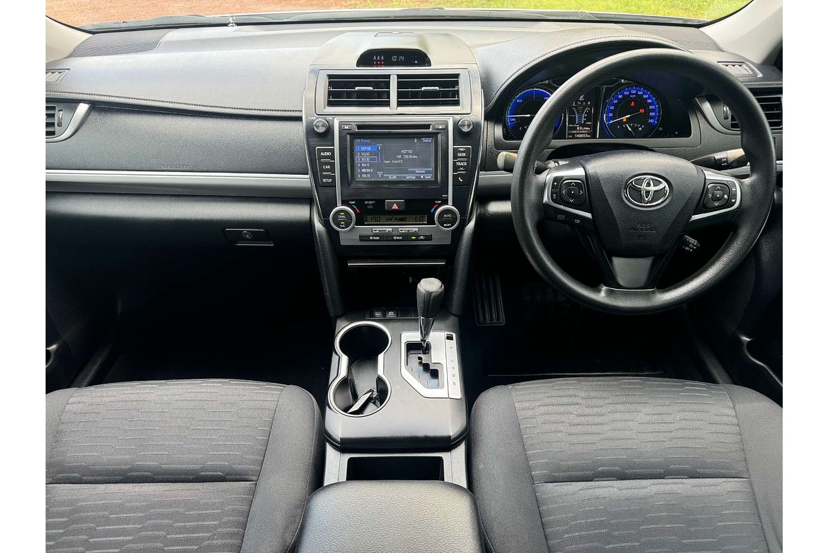 2016 Toyota Camry Atara S AVV50R
