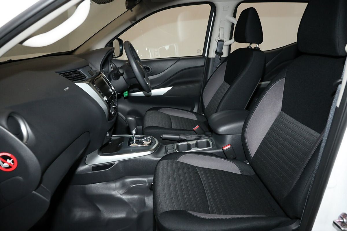 2024 Nissan Navara SL D23 Rear Wheel Drive
