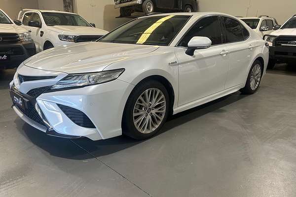 2018 Toyota Camry SL AXVH71R