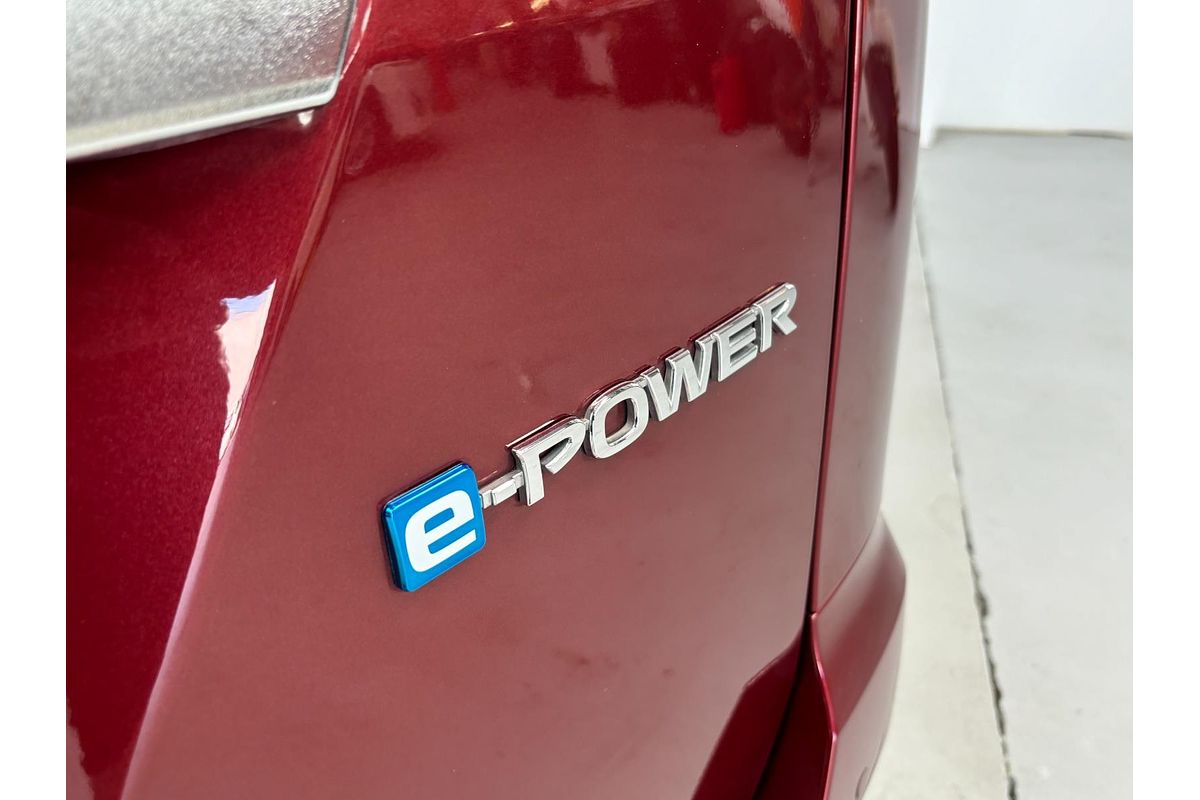 2018 Nissan Serena Hybrid e-Power Highway Star HFC27