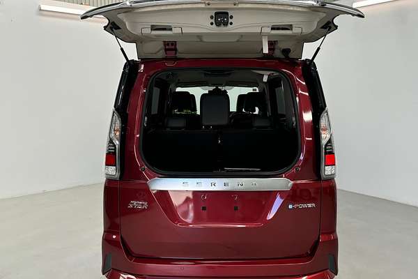 2018 Nissan Serena Hybrid e-Power Highway Star HFC27